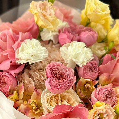 Букет из гортензии и роз "Талисман" - фото 5